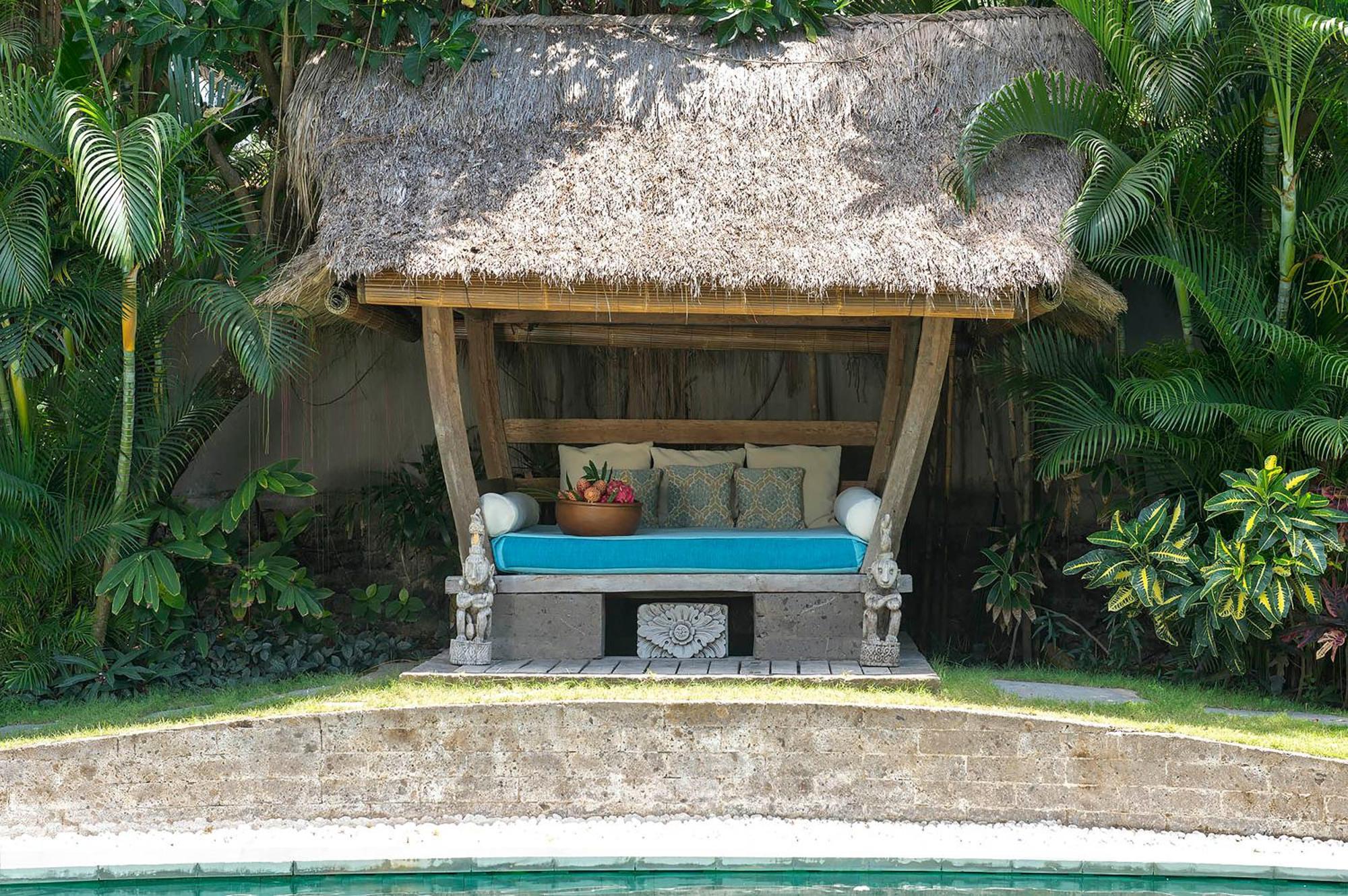 Lataliana Seminyak Villa ภายนอก รูปภาพ