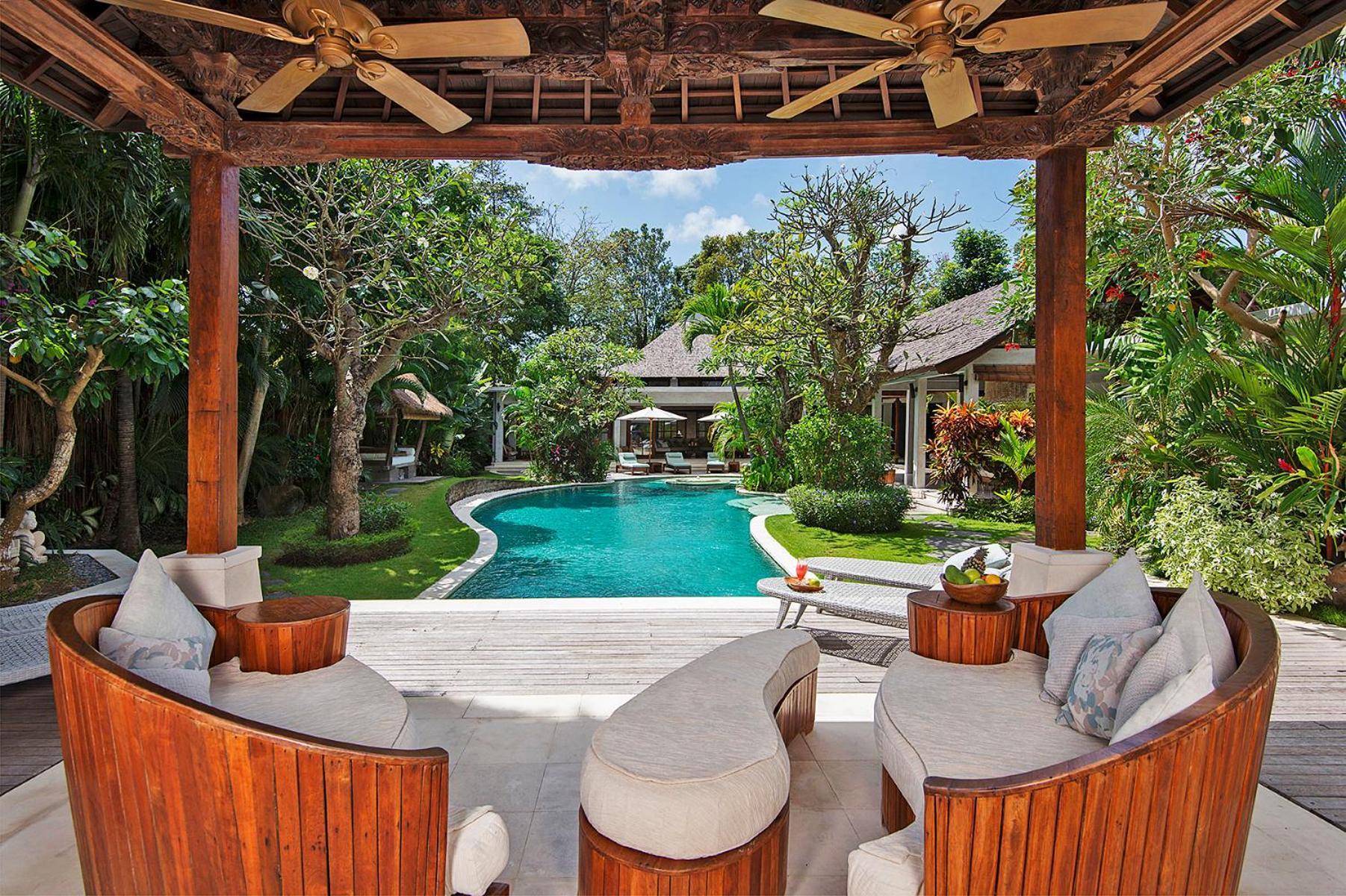 Lataliana Seminyak Villa ภายนอก รูปภาพ