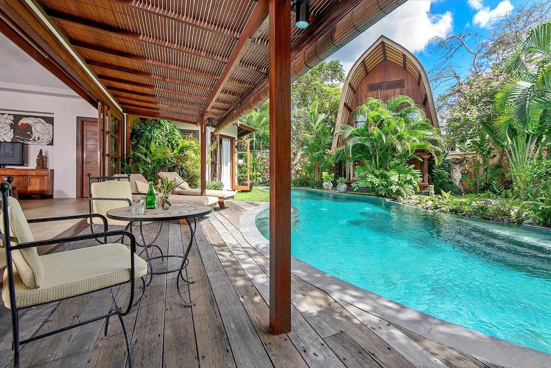 Lataliana Seminyak Villa ภายนอก รูปภาพ